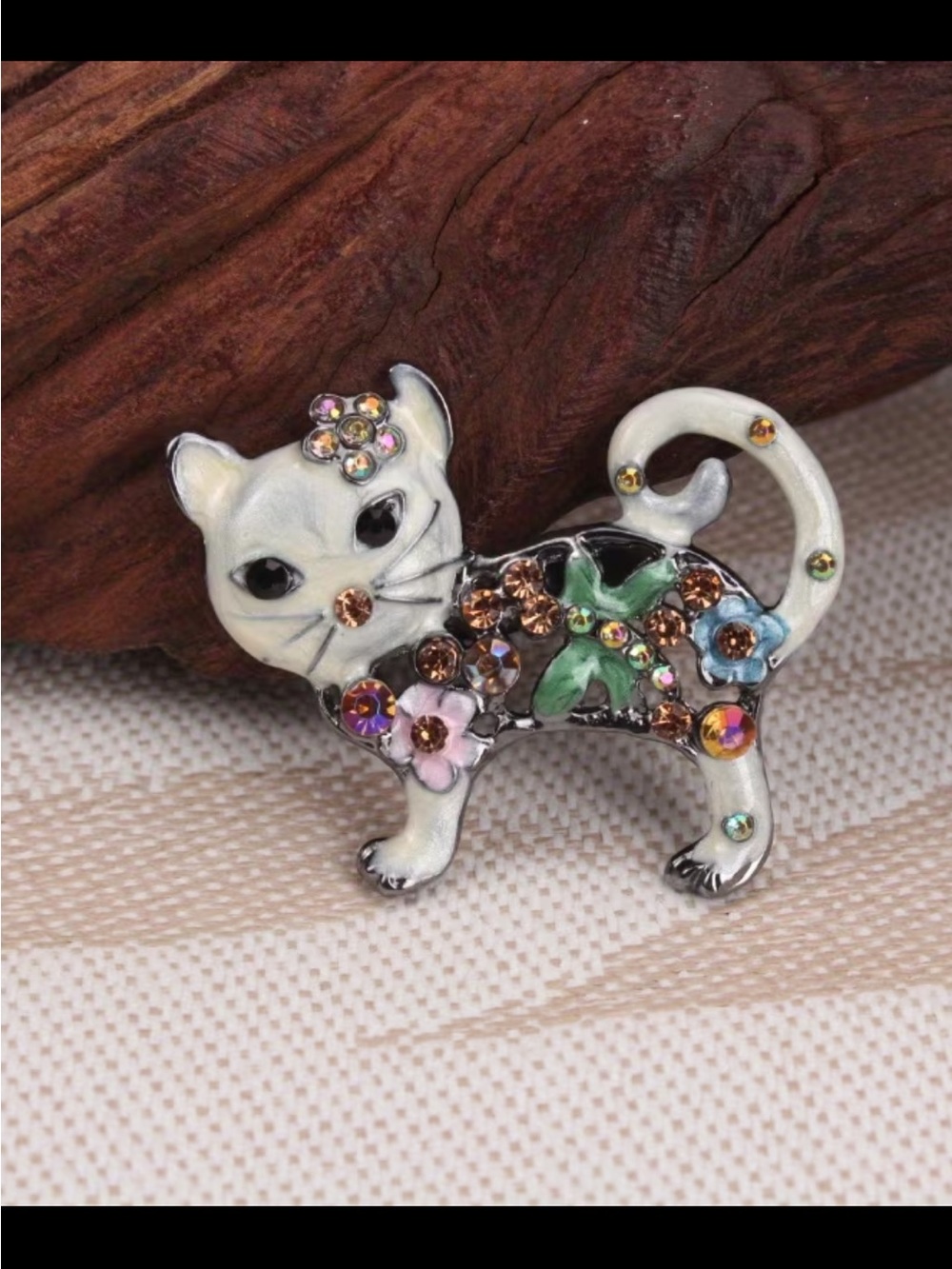White Enamel Cat Brooch with Multicolor Crystal Flowers - Elegant Pet-Themed Pin